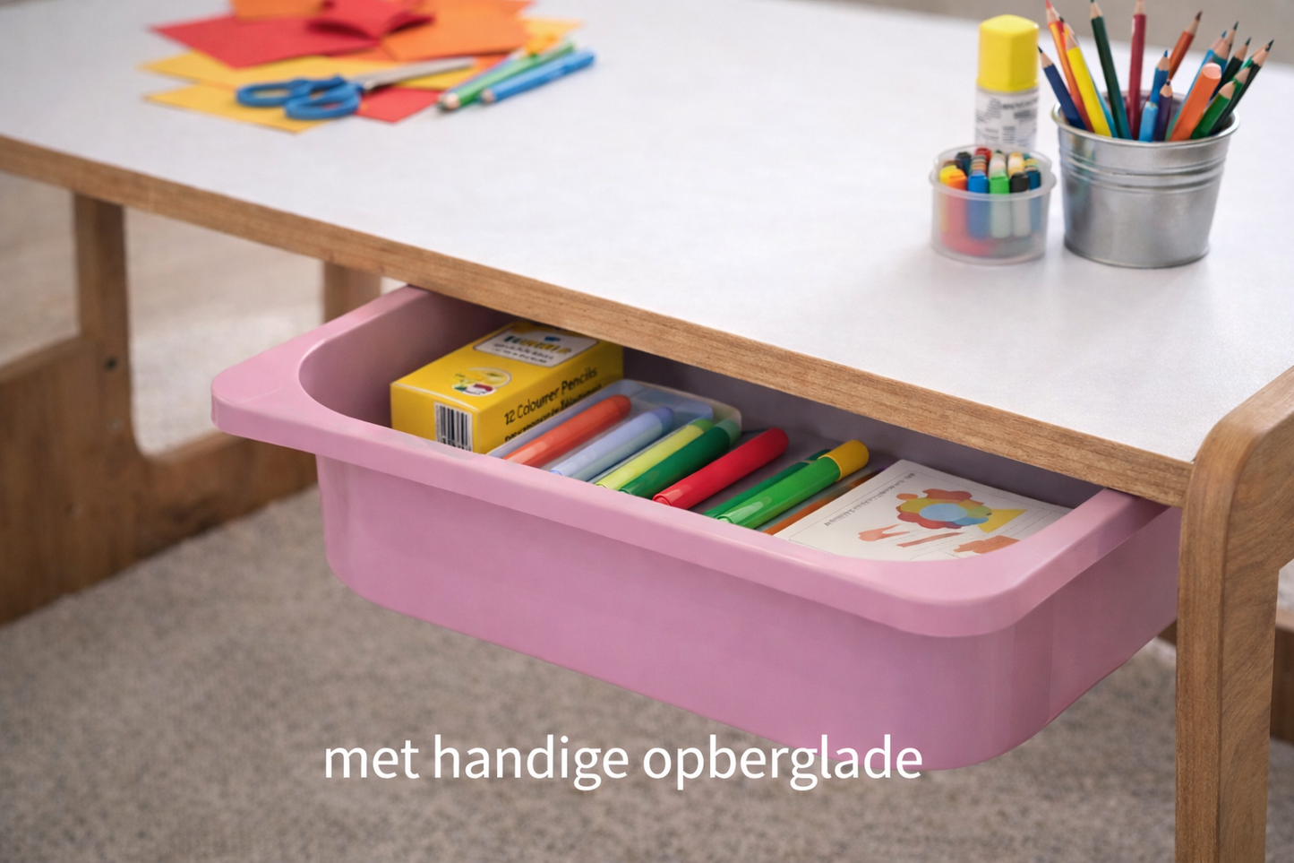 Houten Kindertafel met Stoel en Roze Opberglade